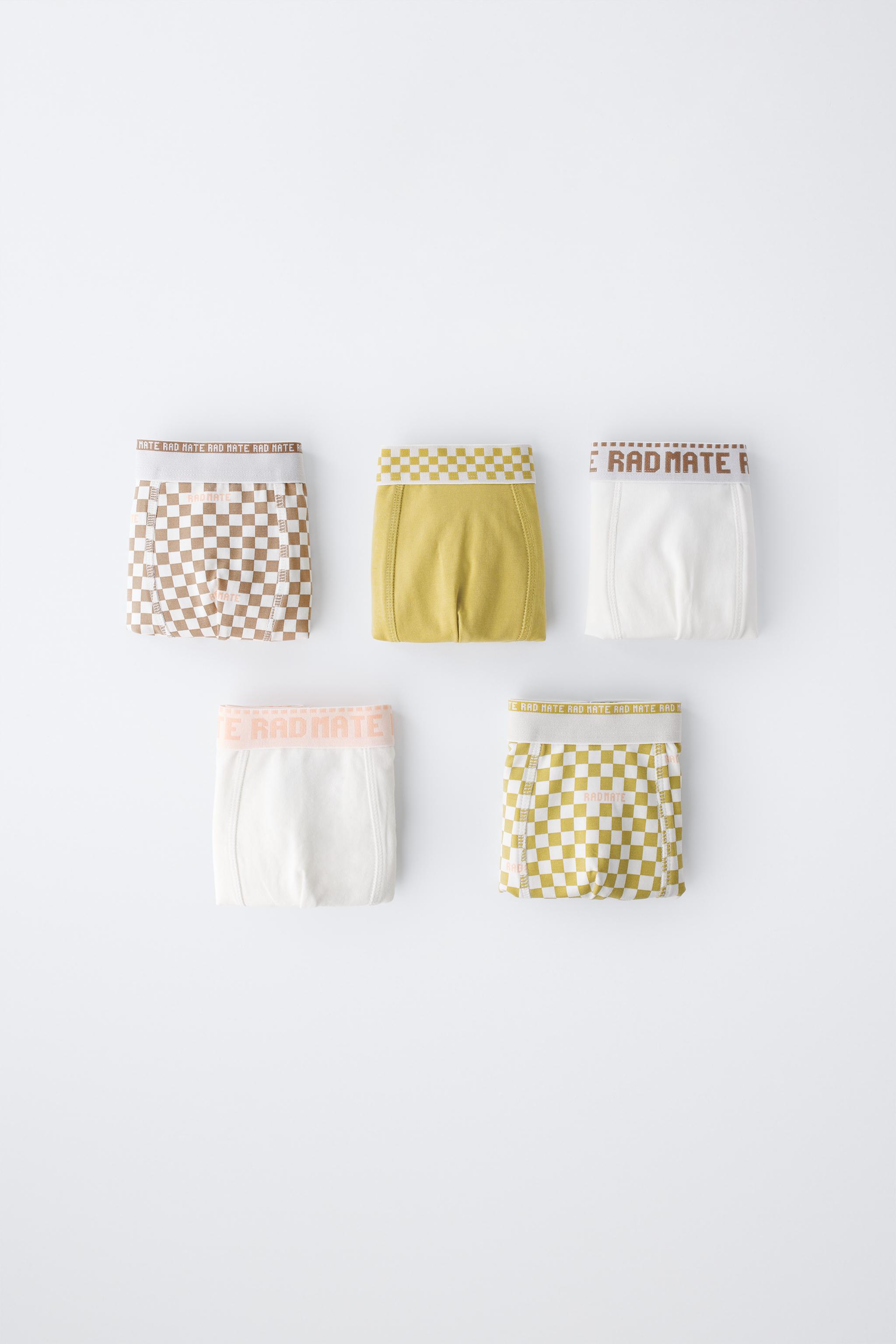 AGES 6-14 / FIVE-PACK OF CHECKERED BOXERS